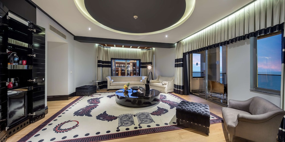 Premium Suite