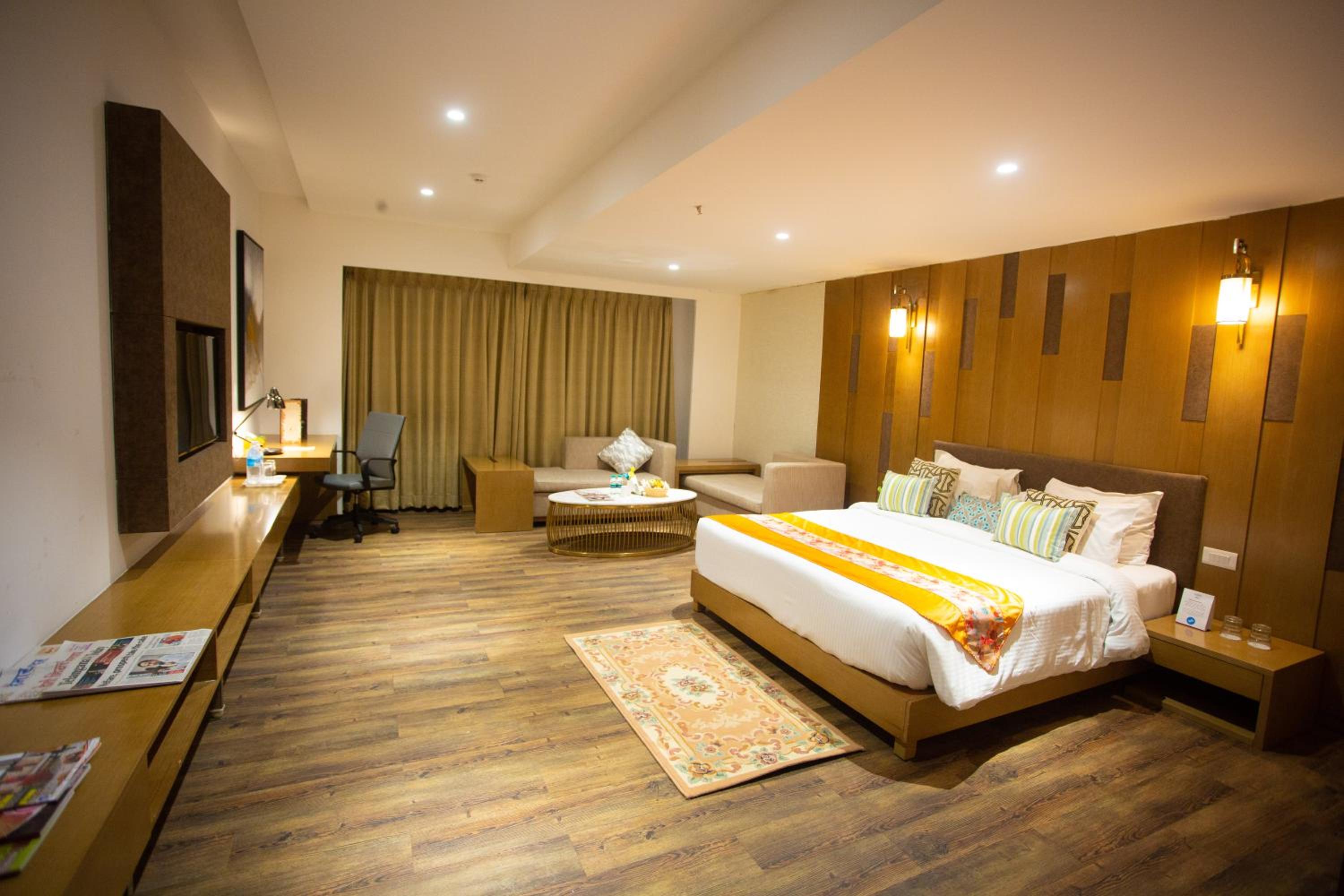 Superior King Room photo 3