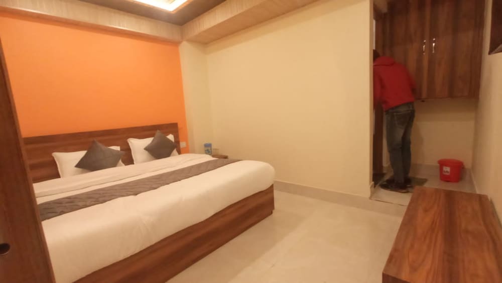 Deluxe Quadruple Room - Photo 8