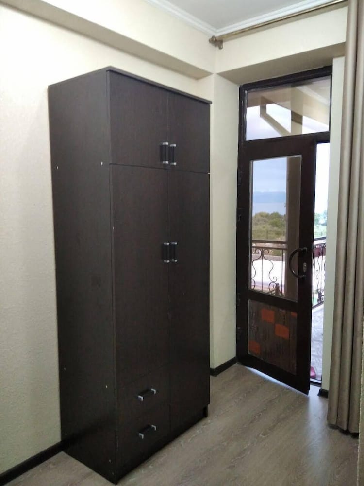 Quadruple Room photo 2