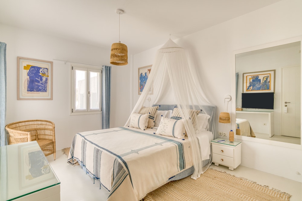 Double or Twin Room, Garden View (Amorgos) photo 3
