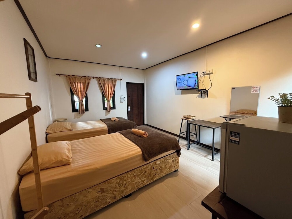 Standard Twin Room photo 2