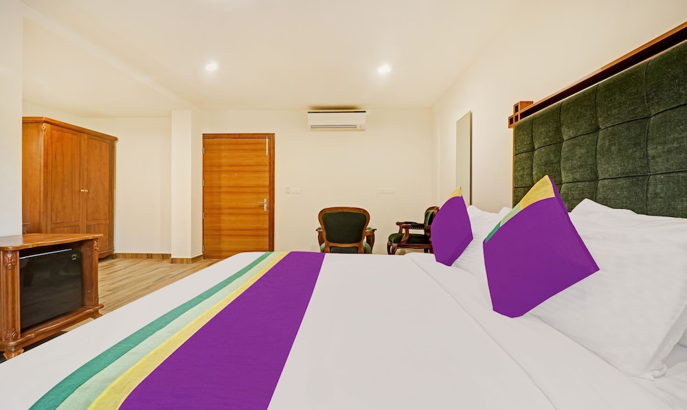 Deluxe Room - Photo 4