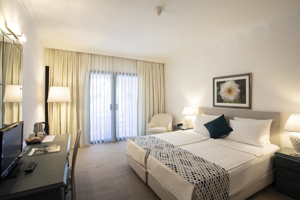 Economy Twin Room