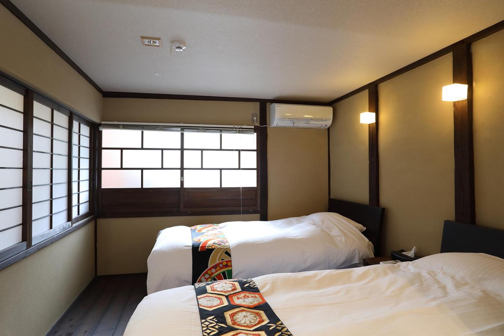 Quadruple Room - Photo 6