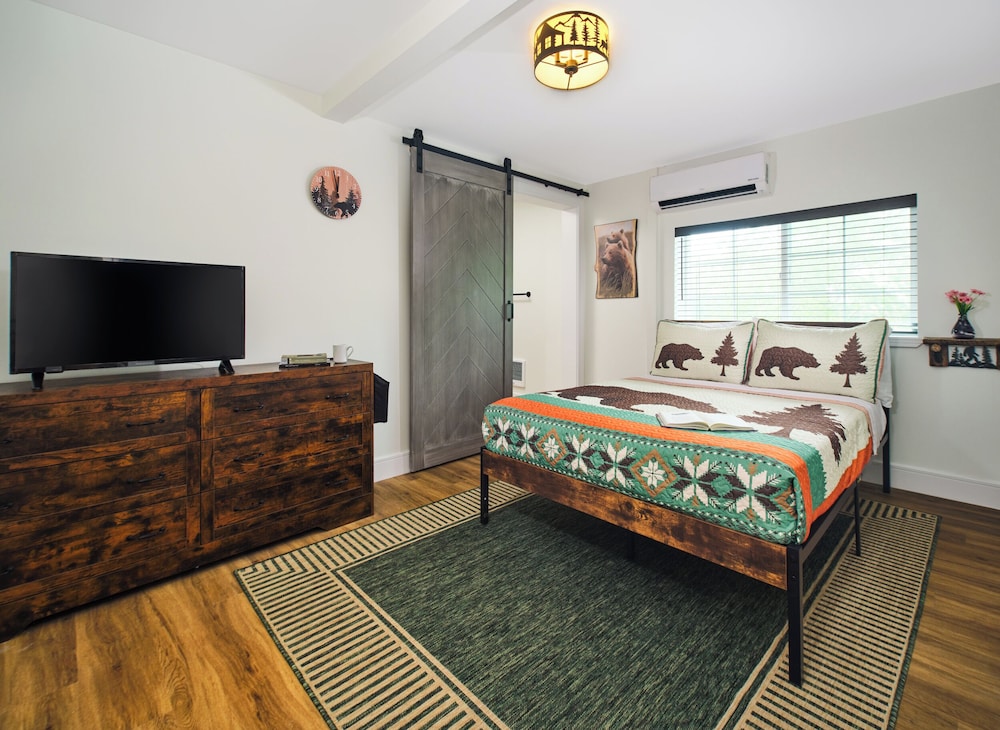 Wilderness Room photo 1