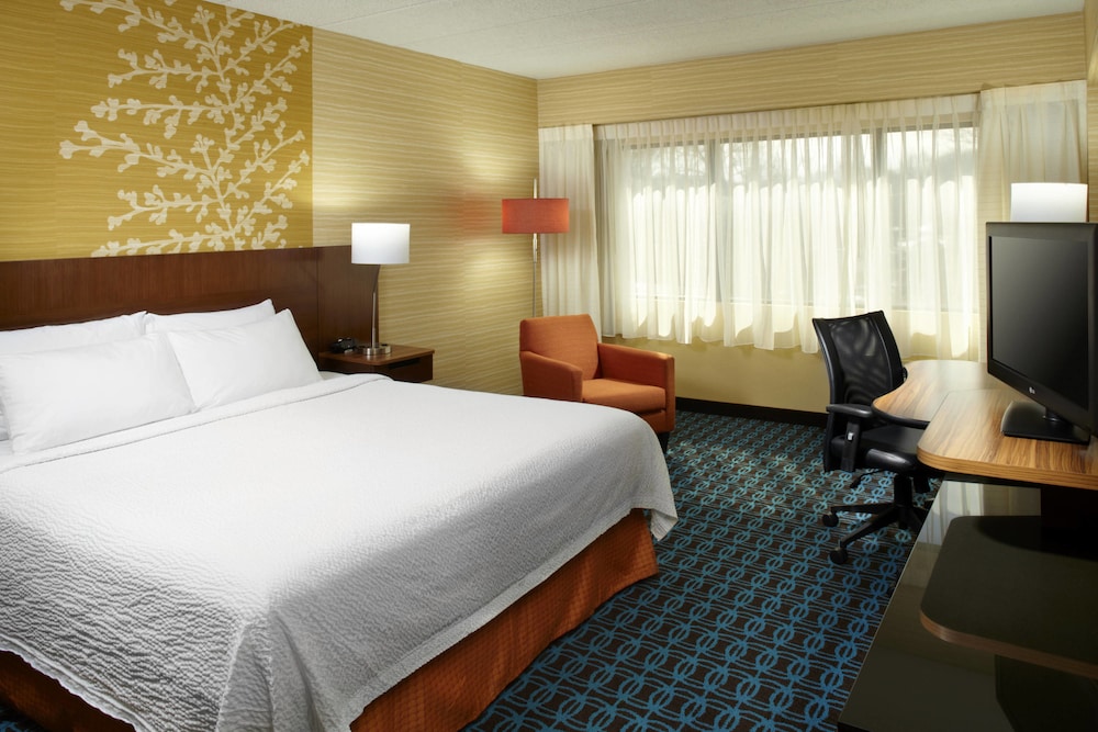 Room, 1 King Bed photo 1