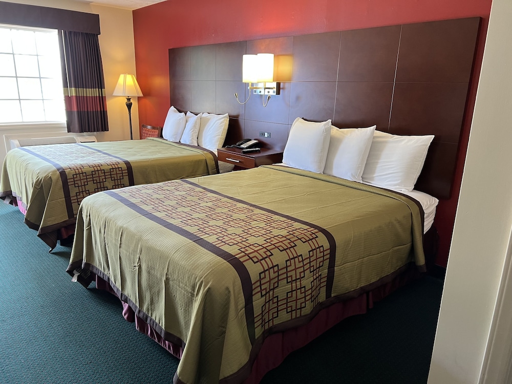 Double Room, 2 Queen Beds photo 1