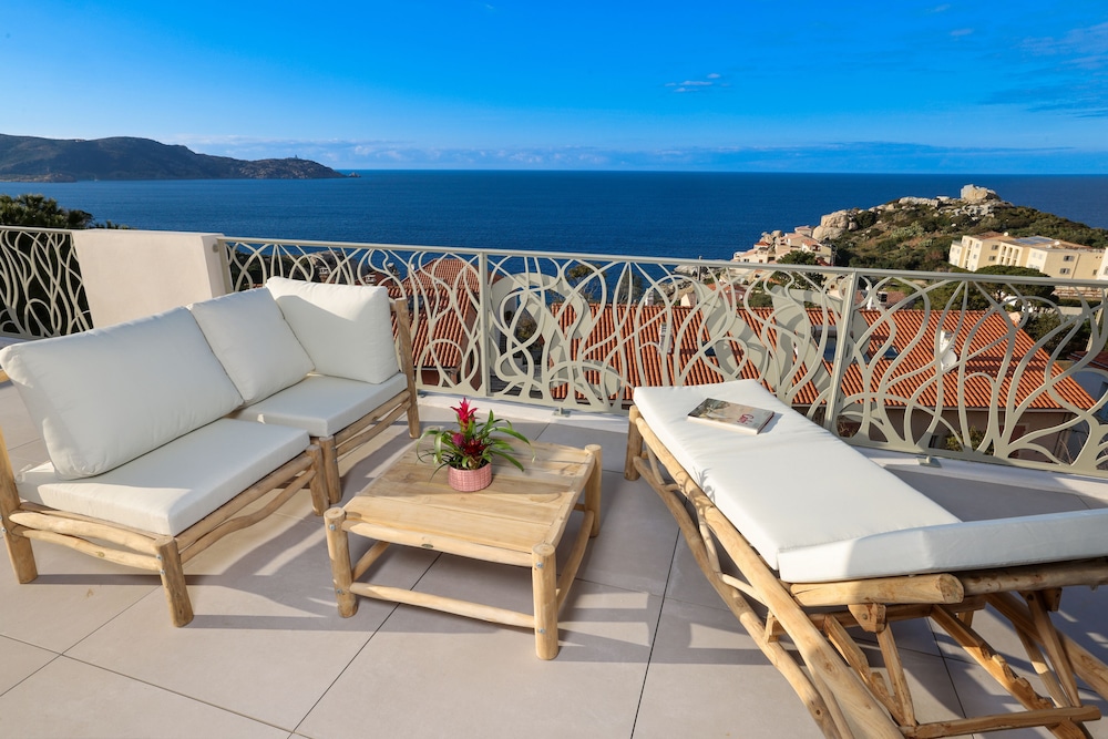 Honeymoon Double Room, Sea View - Photo 4