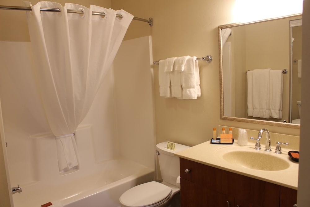 Single Queen Kitchenette photo 3