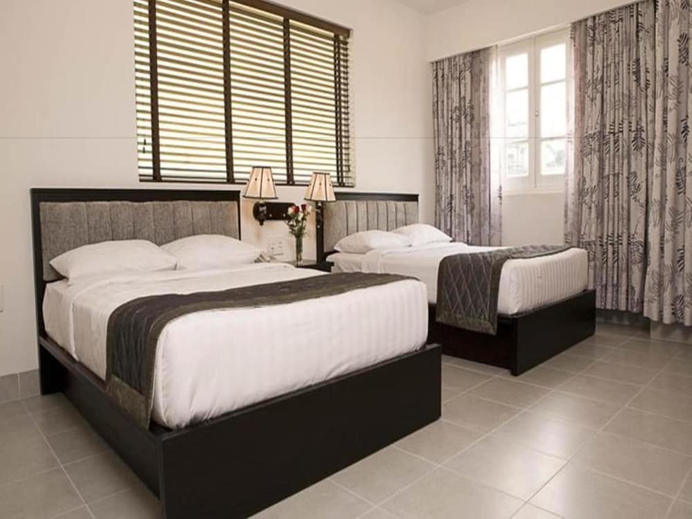 Family Triple Room, Window