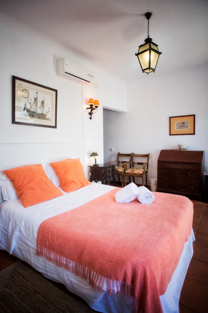 Classic Double or Twin Room photo 2