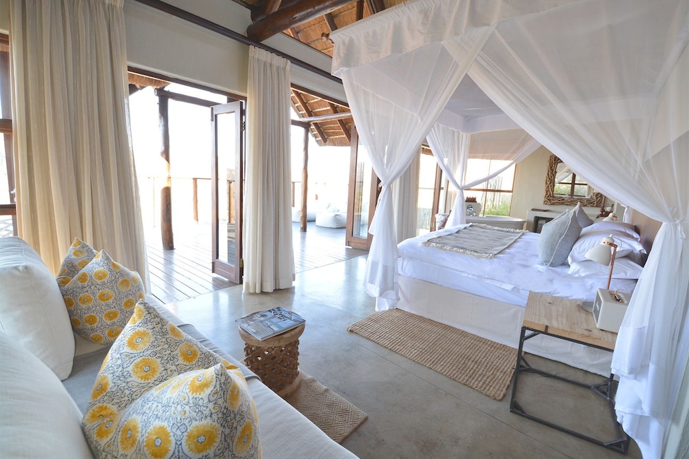 Bungalow photo 1