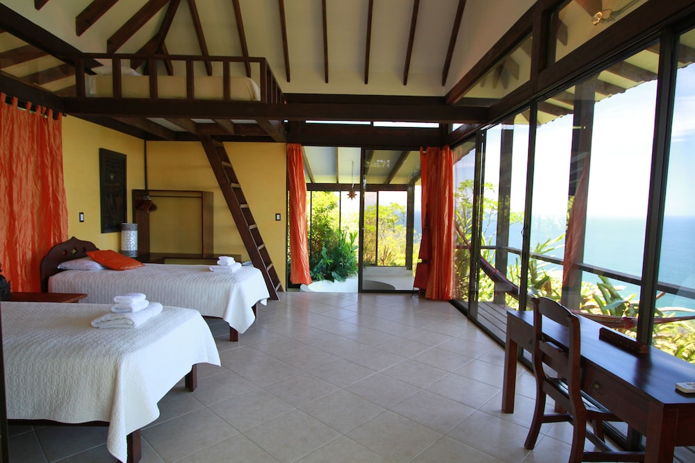 Panoramic Triple Room (Ananda) photo 1