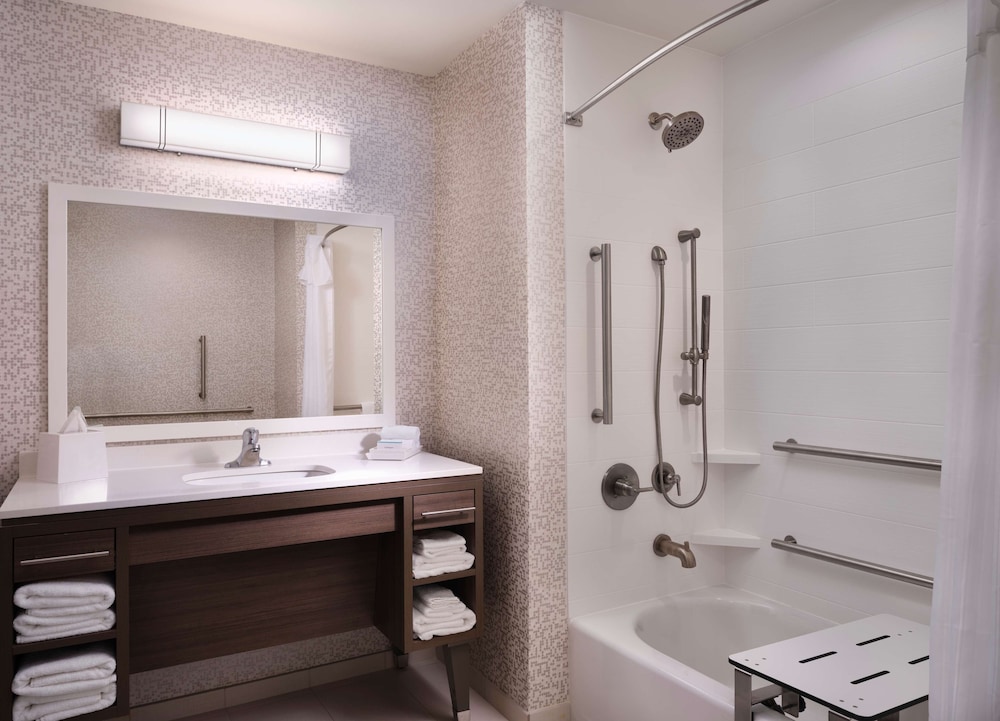 Studio, 2 Queen Beds, Accessible, Bathtub - Photo 4