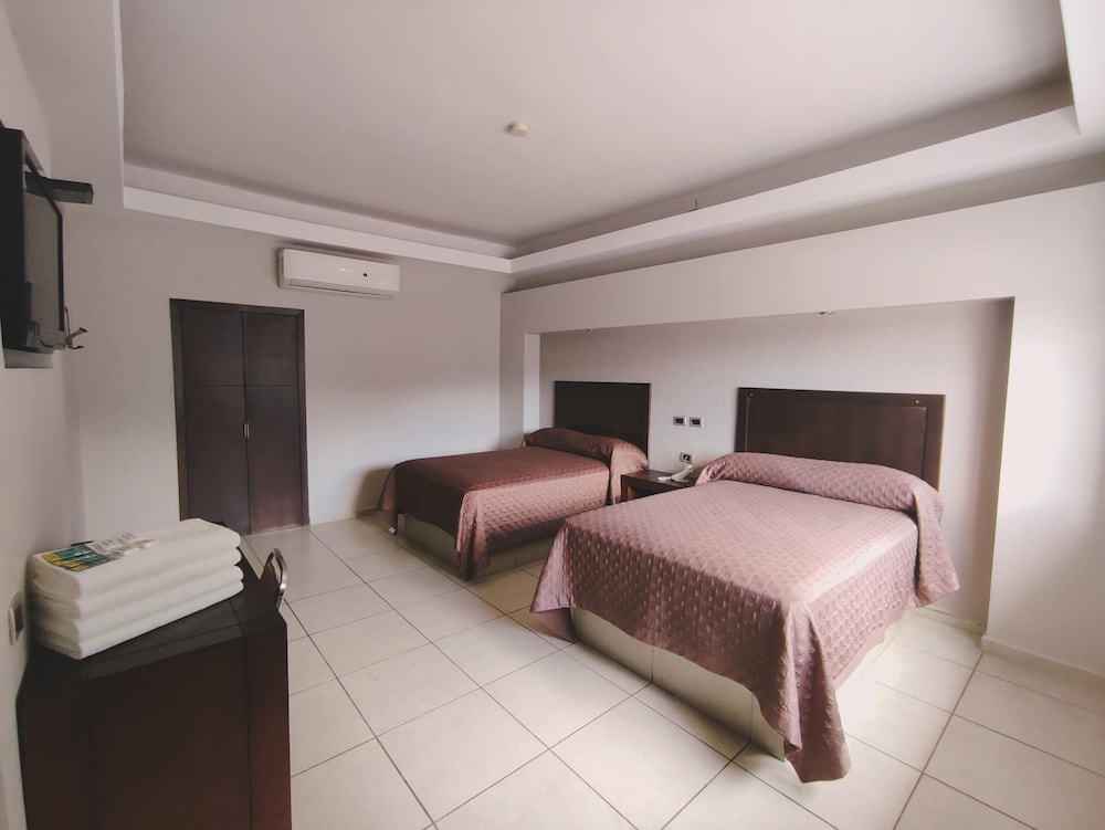 Basic Double Room photo 1