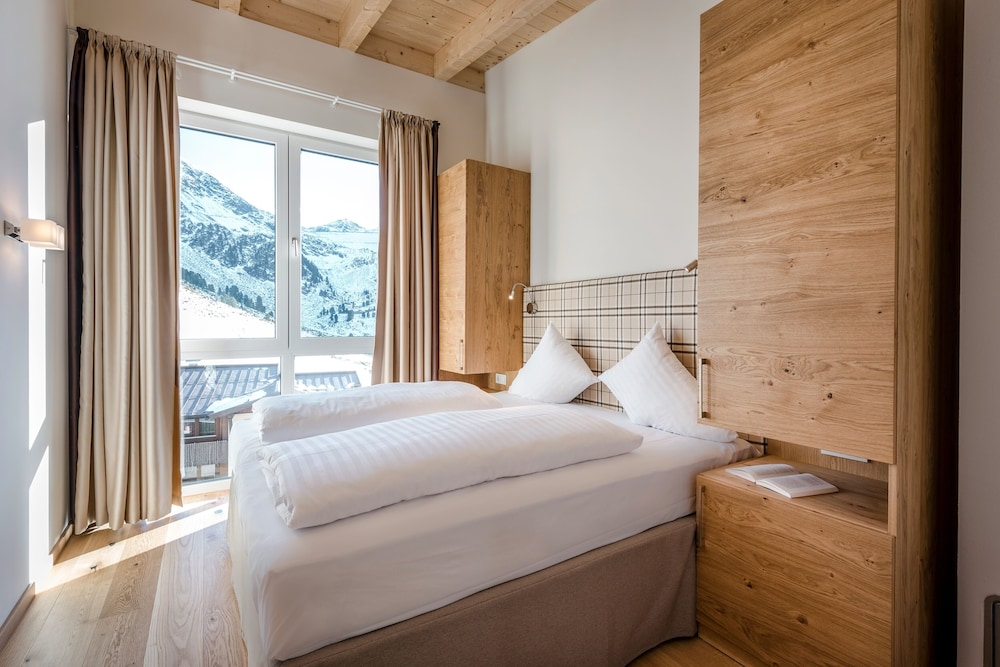 Offer - Deluxe Apartment (2 Bedrooms) With Balcony