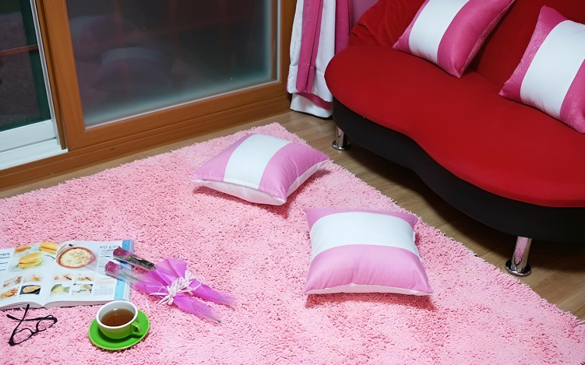 Room (Catherine) - Photo 7