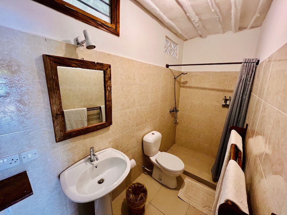 Standard Double Room, 1 Queen Bed, Sea View photo 3