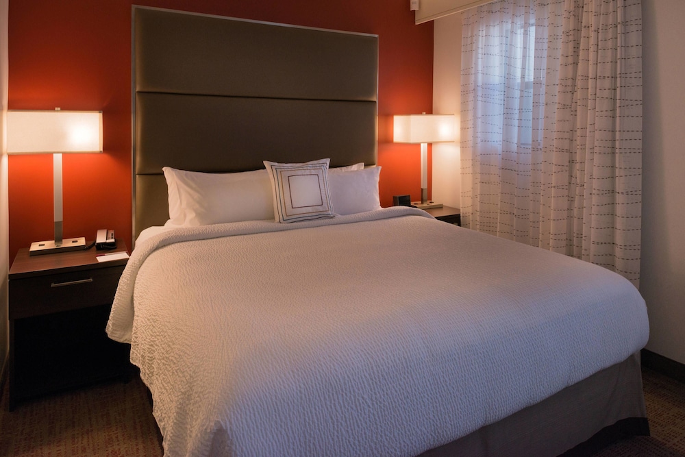 Suite, 2 Bedrooms (Hearing Accessible) photo 2