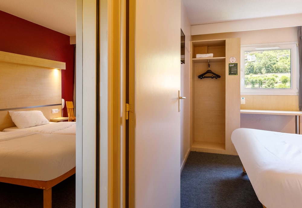 Quadruple Room, Non Smoking photo 2