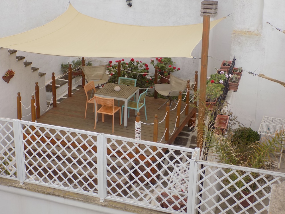 Luxury Apartment, Sea View (Apt 12)