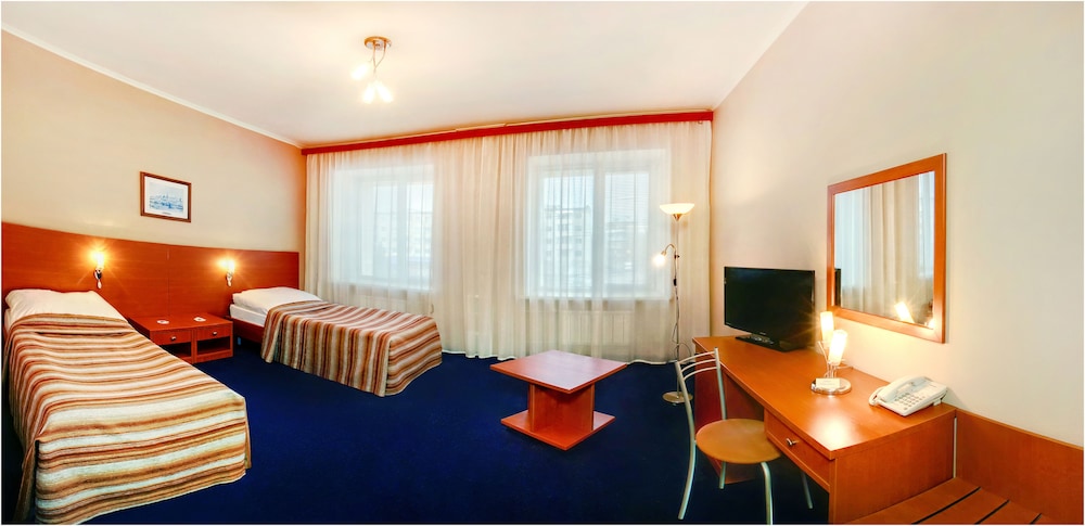Standard Twin Room photo 1
