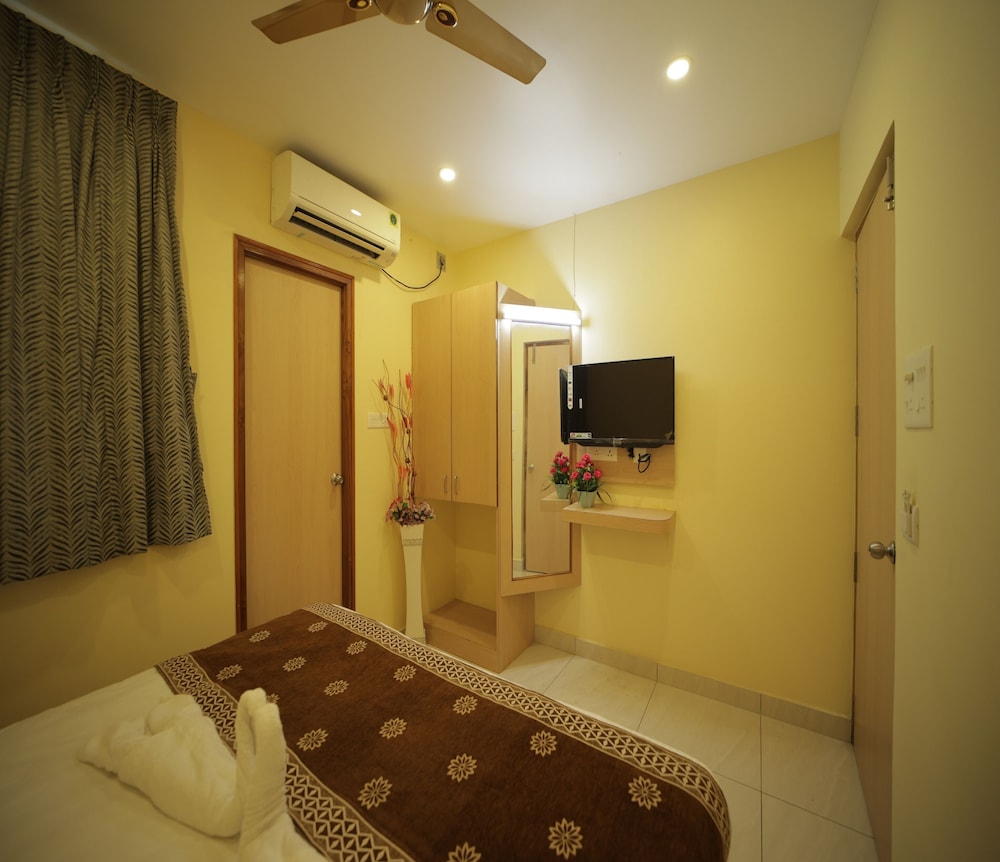 Executive Room - Photo 3