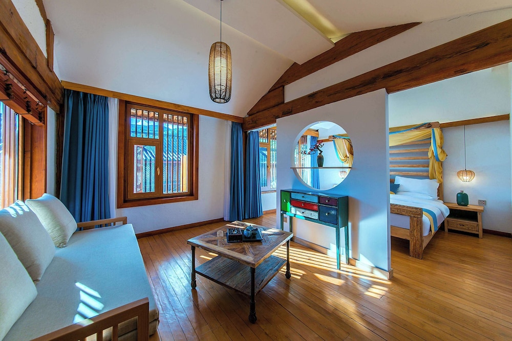 Superior Double Room, Balcony, Garden View