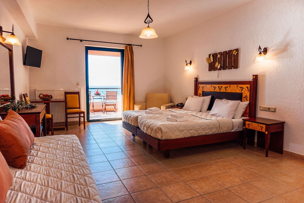 Superior Room, Sea View photo 1