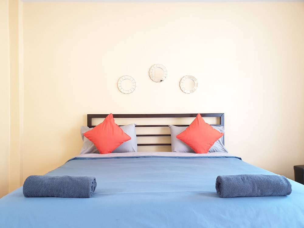 Standard Double Room - Photo 14