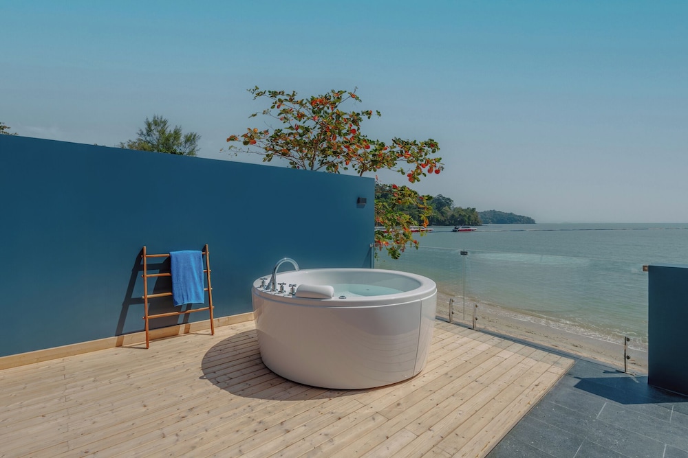 Grand Deluxe Ocean View ( Adults Only) photo 3
