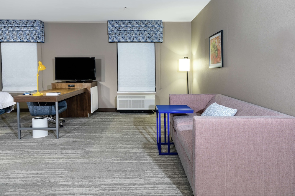 Studio, 2 Queen Beds, Refrigerator & Microwave (Wet bar) - Photo 1