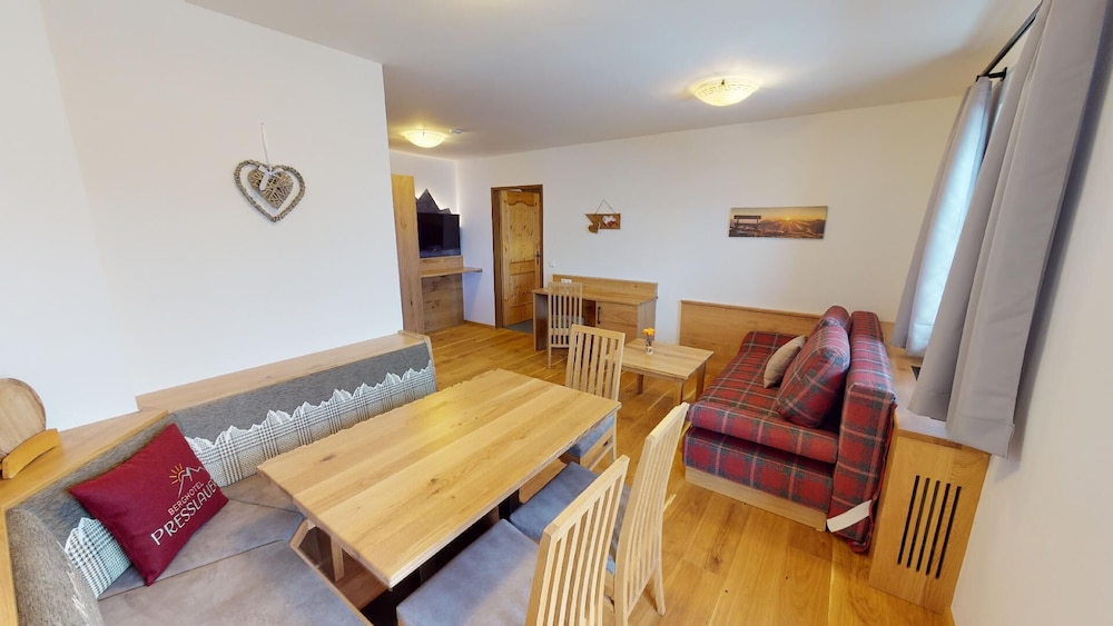 Comfort Apartment III