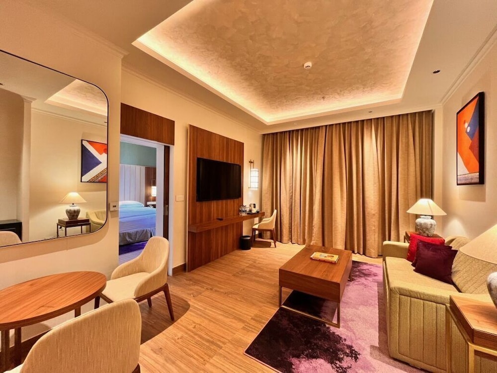 Suite (Vivanta) photo 3