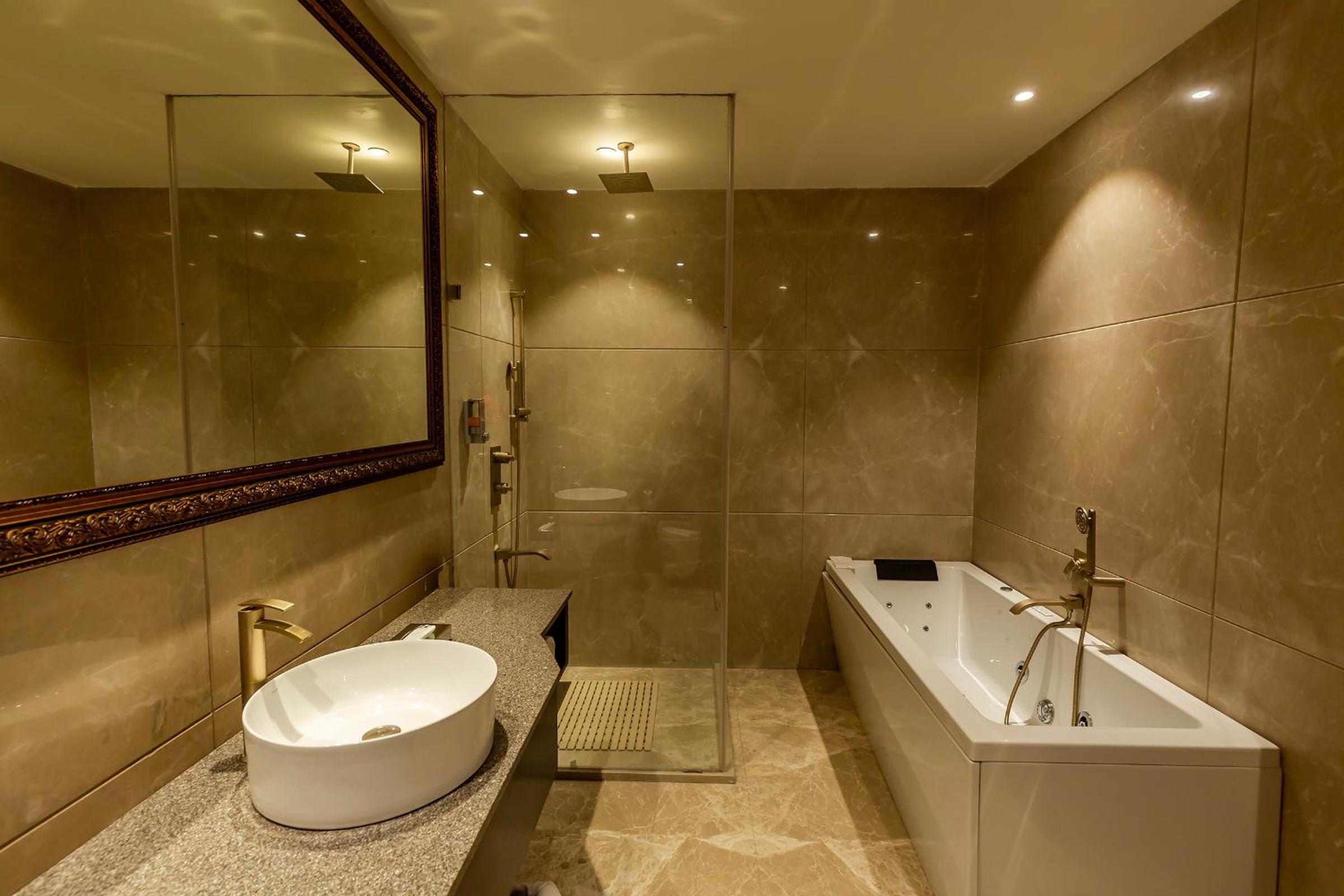 Presidential Suite photo 3