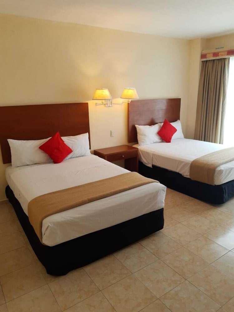 Standard Double Room, 2 Double Beds photo 1