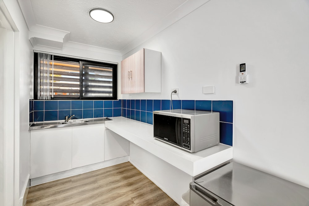 Traditional Double Room, 1 Queen Bed, Kitchenette