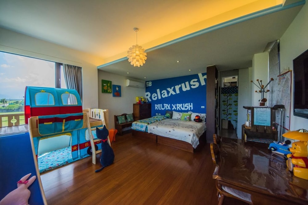 Family Quadruple Room photo 1