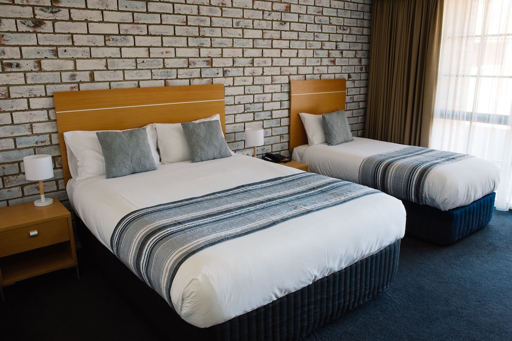 Accessible Room photo 2