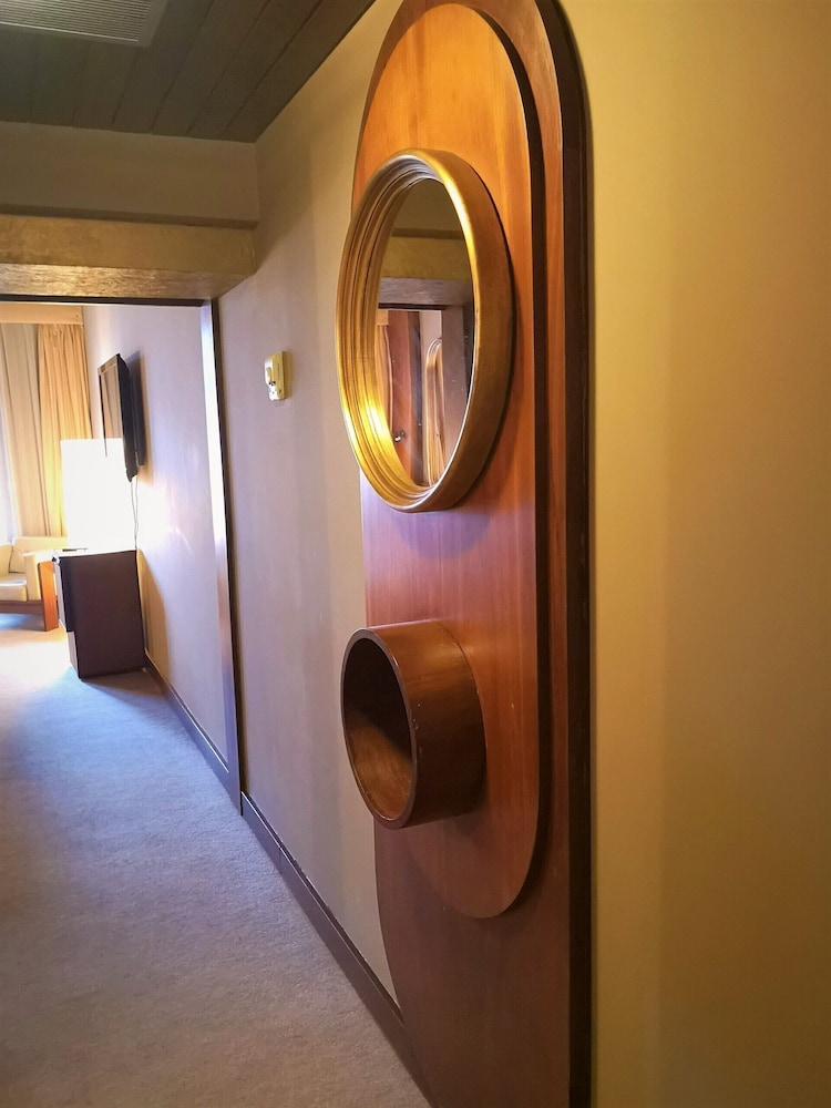 Twin Room - Photo 11