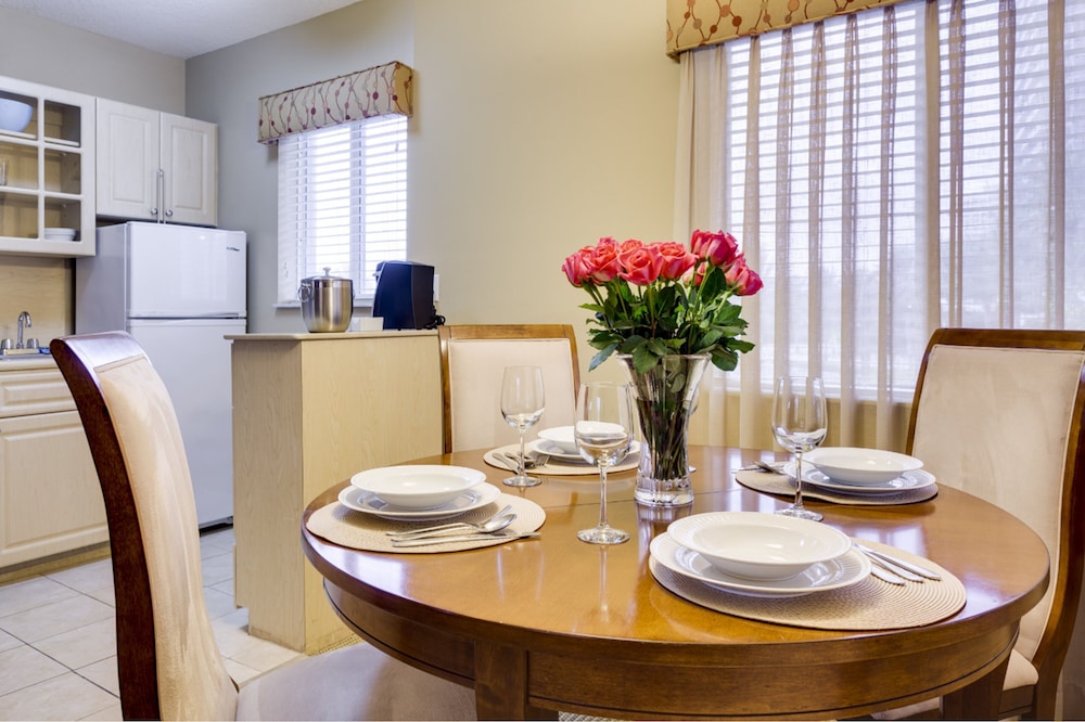 Suite, 2 Double Beds, Accessible, City View (Suite 2 Full Size Beds) - Photo 3