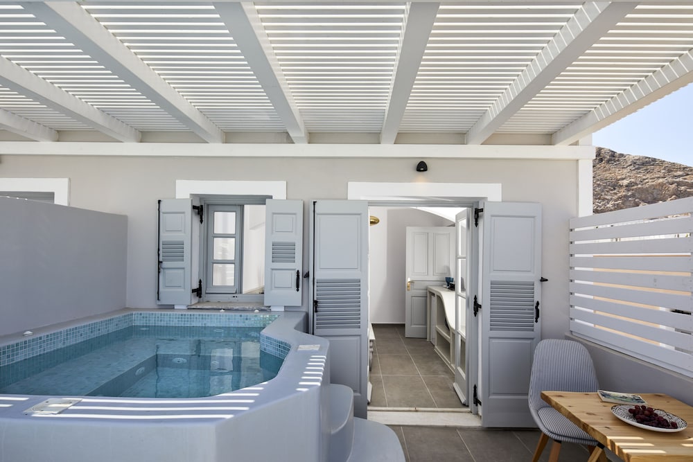 Executive Suite, Hot Tub (Outdoor) - Photo 12