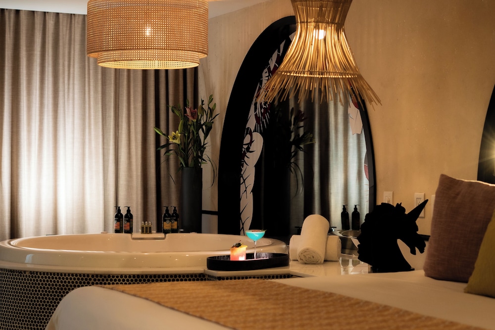 Luxury Studio Suite, Garden View (new)