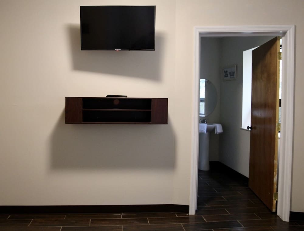 Basic Room (1) photo 3