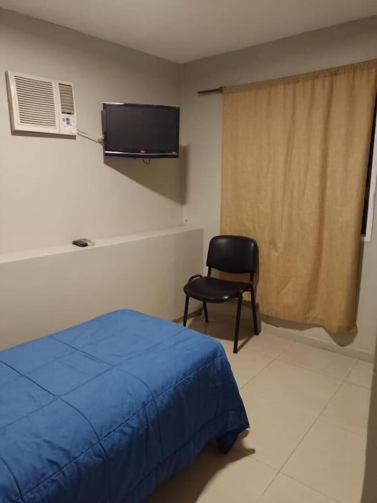 Standard Single Room photo 3