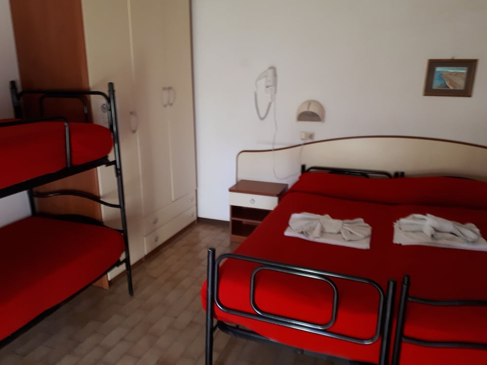 Family Room, Balcony