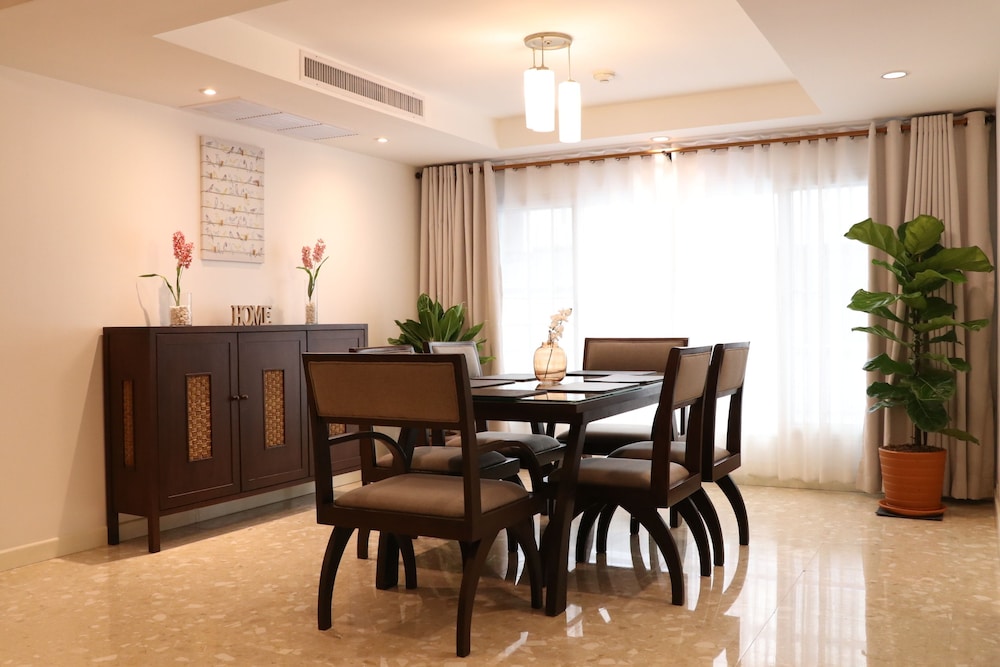 3-Bedroom Apartment (4D) photo 2