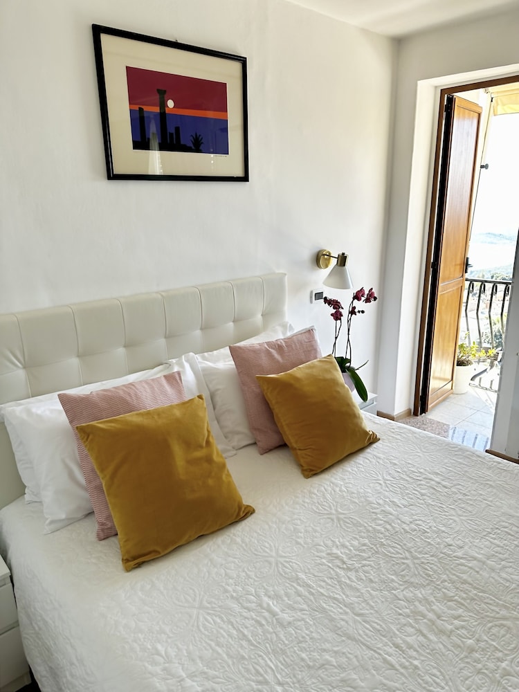 Superior Double or Twin Room photo 2