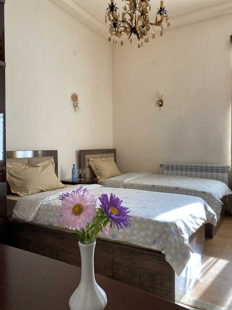 Standard Double or Twin Room photo 3